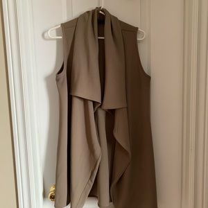 Mendocino Seven Sisters Tan Long Vest